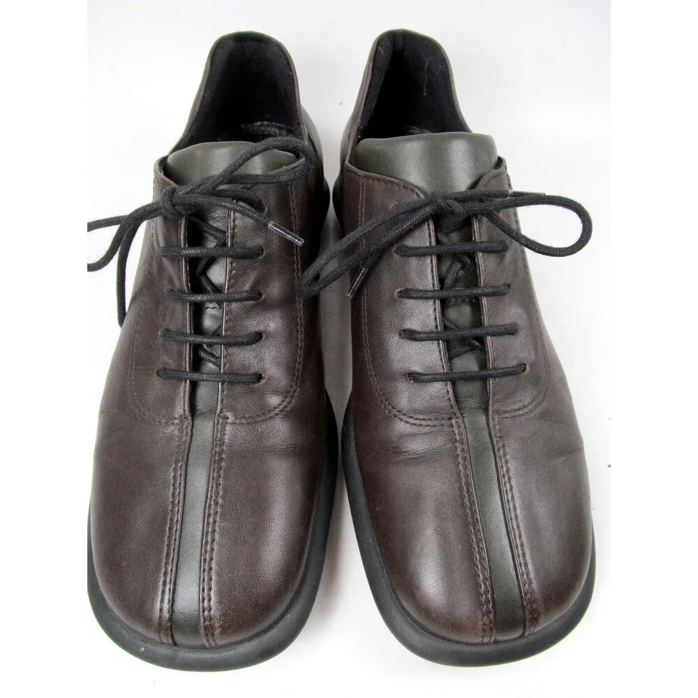 Ecco women brown